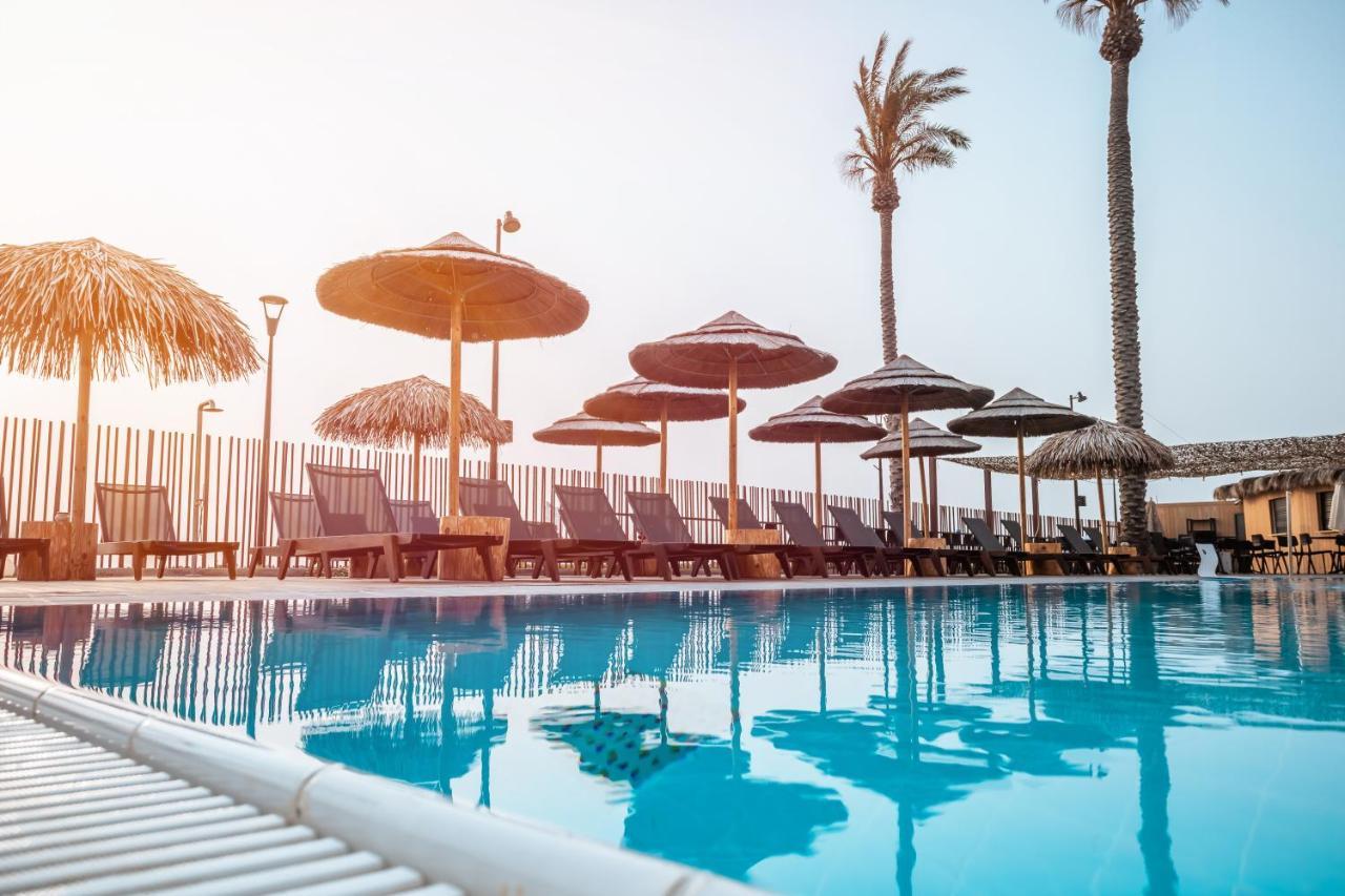 Jacob Sea Life Nahariya Hotel Bagian luar foto