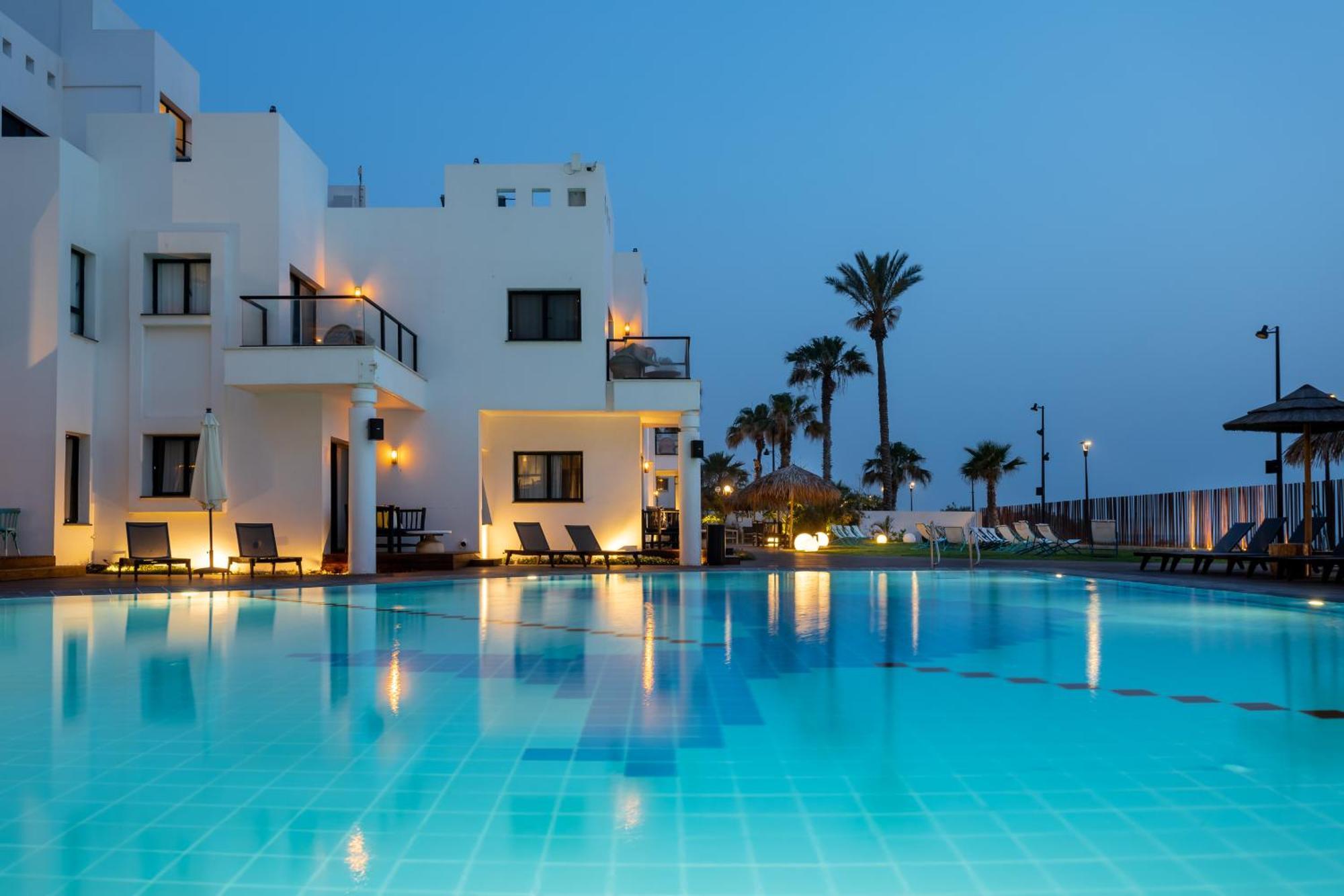 Jacob Sea Life Nahariya Hotel Bagian luar foto