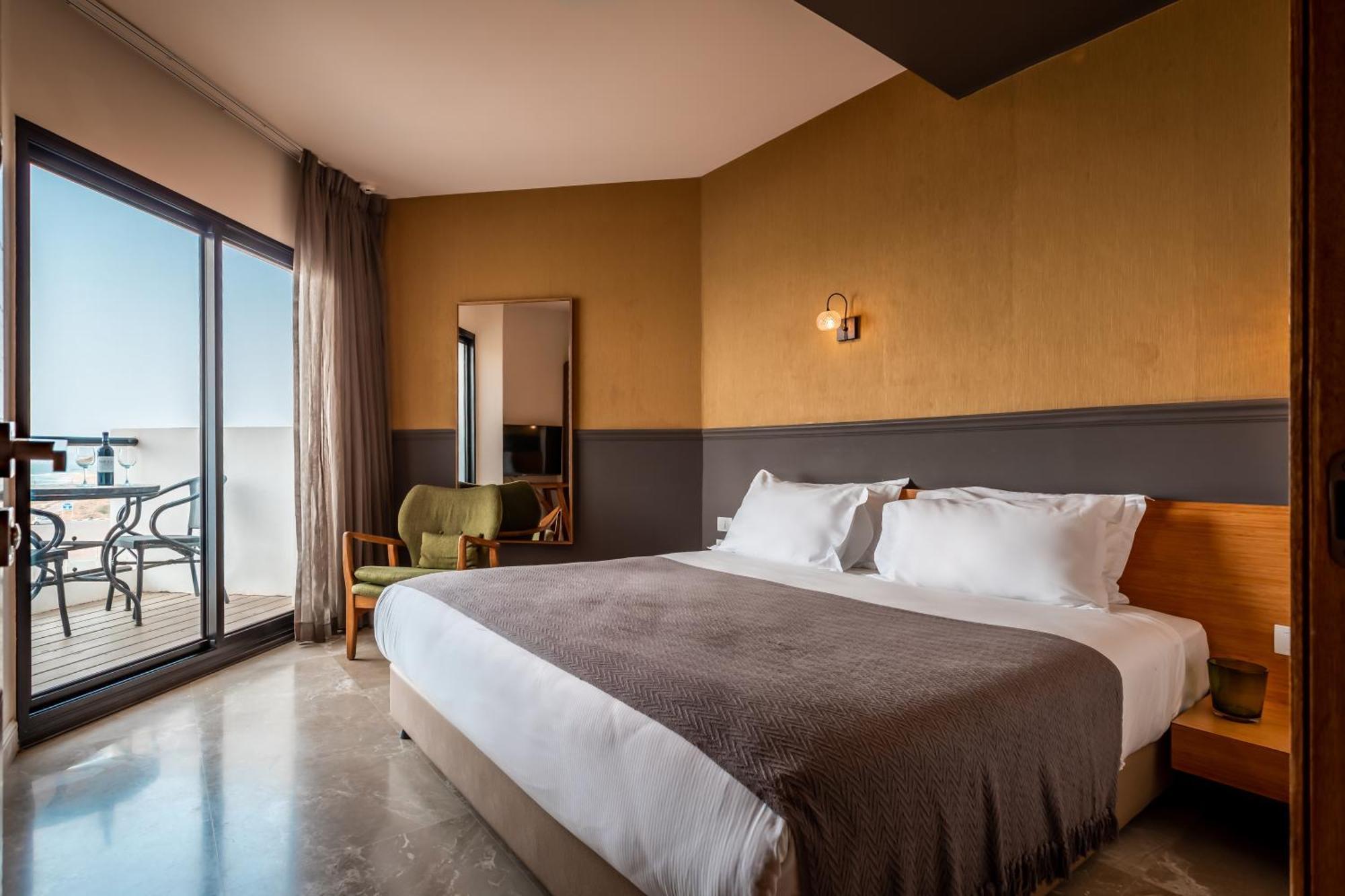 Jacob Sea Life Nahariya Hotel Bagian luar foto