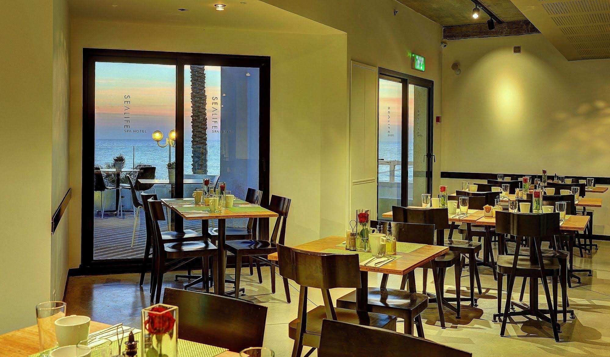 Jacob Sea Life Nahariya Hotel Bagian luar foto